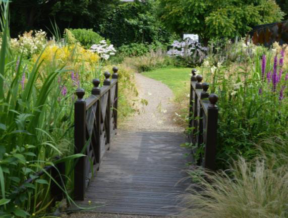 Red Cross Garden London SE1